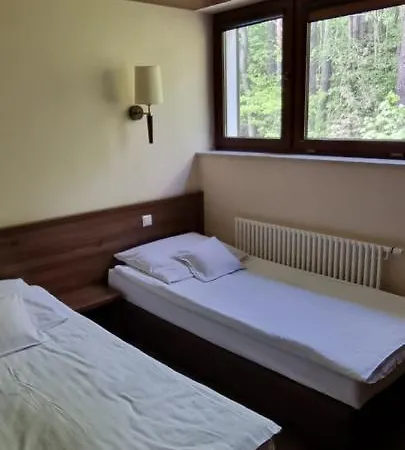 Perla Nr 19 Nad Jeziorem Pluszne