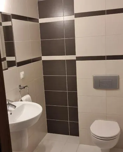 Perla Nr 19 Nad Jeziorem Pluszne Mierki